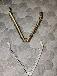 Chic Hair Clips - Set of 2