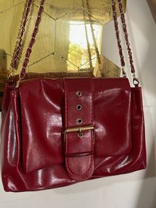 Chic Burgundy Patent Leather Shoulder Bag