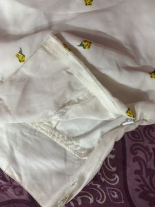 White chic crop top