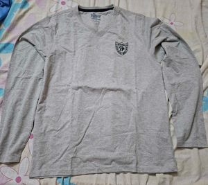 Roadster Men's T-Shirt new without tag