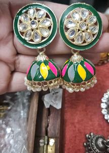 Beautiful Handcrafted Kundan Jhumka Earrings