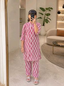 Pink Floral Kurta Set for Women