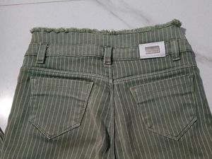 OLIVE JEANS