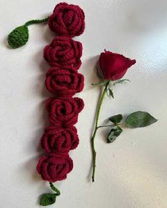 Crochet Rose Flower Garland