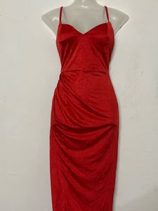 PADDED Pintresty Red Ruched Midi Dress