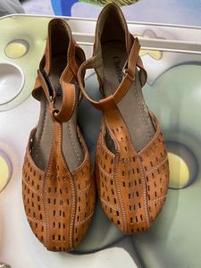 Women shoes