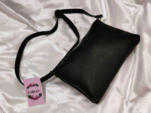 Stylish Black Fargo Bag