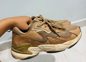 Beige Sneakers
