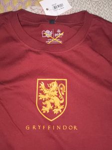 Gryffindor Souled Store - M Size Tshirt