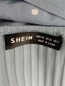 Light Blue Casual Top (Women's)