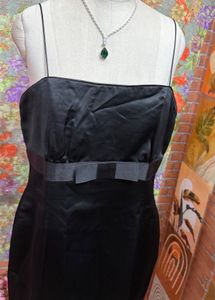Elegant Black Strapless Dress