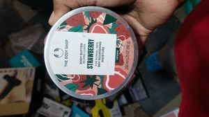 The Body Shop Strawberry Butte