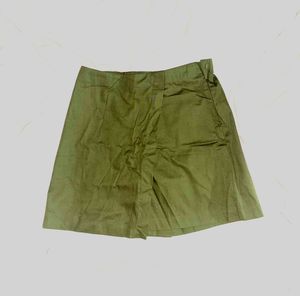 olive green aesthetic midrise skort