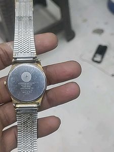 Citizen Quartz Gold Watch