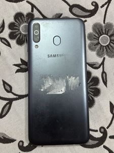 Samsung M30