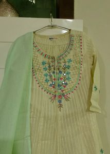 Embroidered piece Kurta Set with Dupatta
