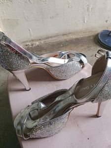 TOTE'S GALLORE Stylish Silver Heel(39)