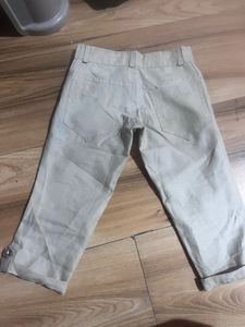 Cute Tan Capri Pants