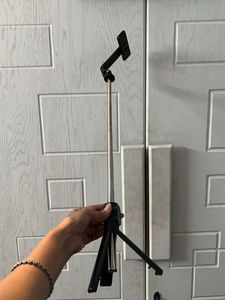📸🎞️Black Selfie Stick