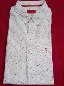 IZOD Dotted Casual Shirt GENTLY USED