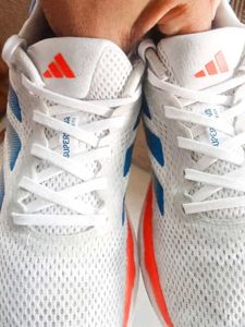 ORIGINAL 💯 ADIDAS WHITE RUNNING SHOES