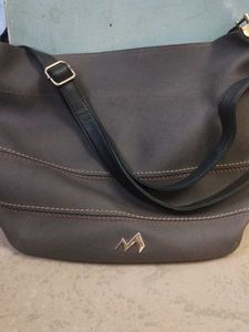 Stylish Grey Shoulder Bag