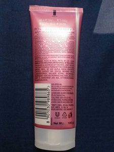 Pond's Bright Beauty Facewash