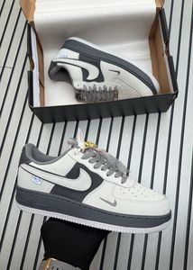 Nike Air Force 1 Sneakers