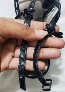Black Metro Heels