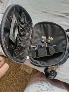 MAK'S Padded Travel Vanity Box with Number Lock (U