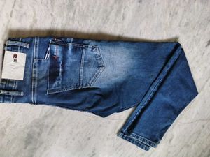 Stylish Distressed Blue Denim Jeans