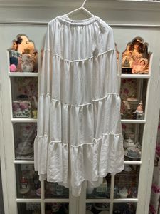 White Staple Ling Skirt