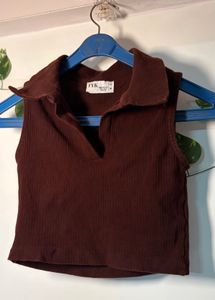 Ribbed Collared Sleeveless Crop Top