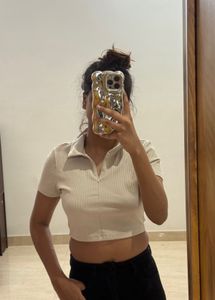 Ribbed Zip-Up Crop Top