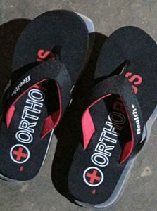 Modern Graceful Women Flipflops &amp; Slippers