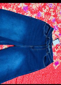 wide leg jeans with tag