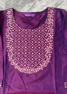 Elegant Purple Embroidered Kurta