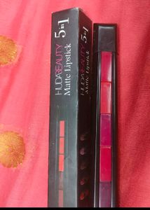 Very Beautiful Huda Beauty 5in 1liptick
