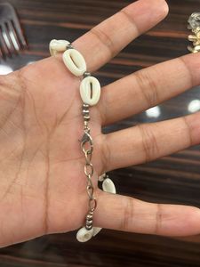 Anklet