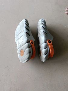 Comfortable Crocs for All-Day Wear