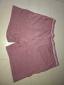 Comfortable Men's Maroon Shorts
