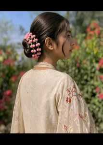 Crochet pink gajra handmade
