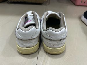 ZAYDN White Casual Sneakers
