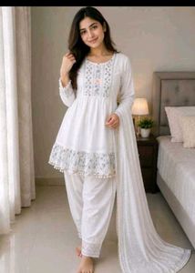 Elegant White Kurta Set with Dupatta