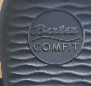 Stylish Blue Bata Comfit Sandals, size UK5