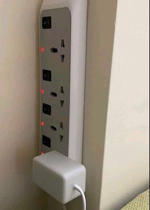 SYSKA Extension Board with Individual Switches