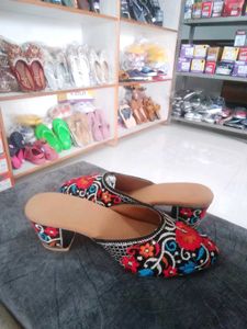 Kashmiri Embroidered Block Heel Mules
