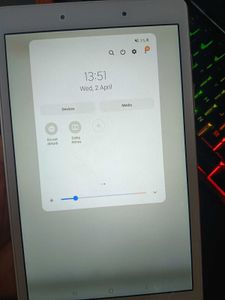Samsung Tab A8 + Touch Pen