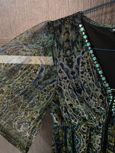 Zudio Paisley Print Georgette Maxi Dress / Gown