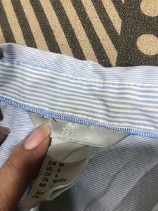 Light Blue Button-Up Shirt h and m facewash free